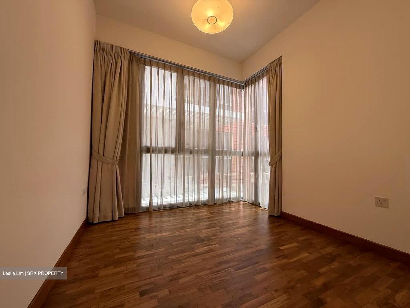 Woodhaven (D25), Condominium #556107491
